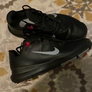 Nike Tiger Woods TW 13 golf shoes SZ 9.5